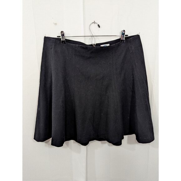 OLD NAVY! BLACK TEXTURED WEAVE WEIGHTY GORED SWING STYLE SKIRT! SZ 16 - Picture 3 of 8